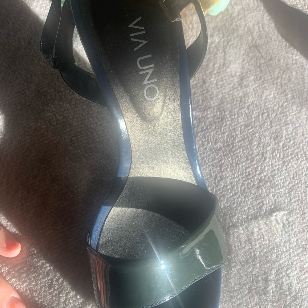 Black Women's Sandals